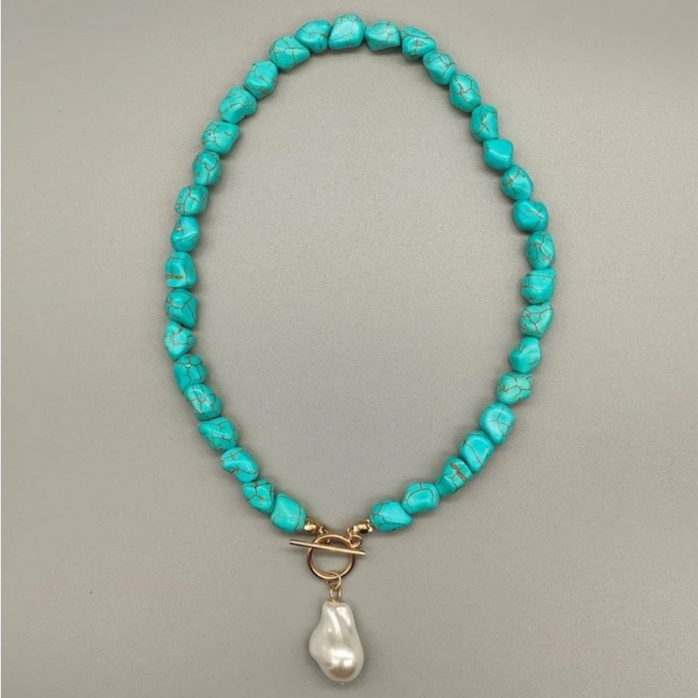 STACKED NECKLACE